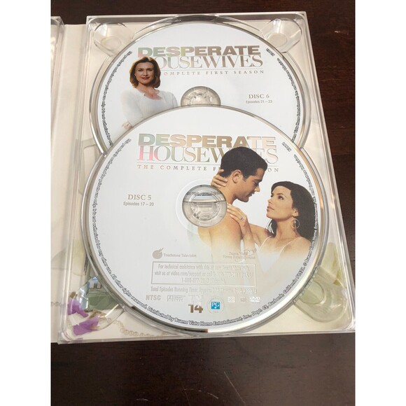Desperate Housewives: Complete First Season DVD, 2004 TV Series - Show boxed set - Picture 8 of 8
